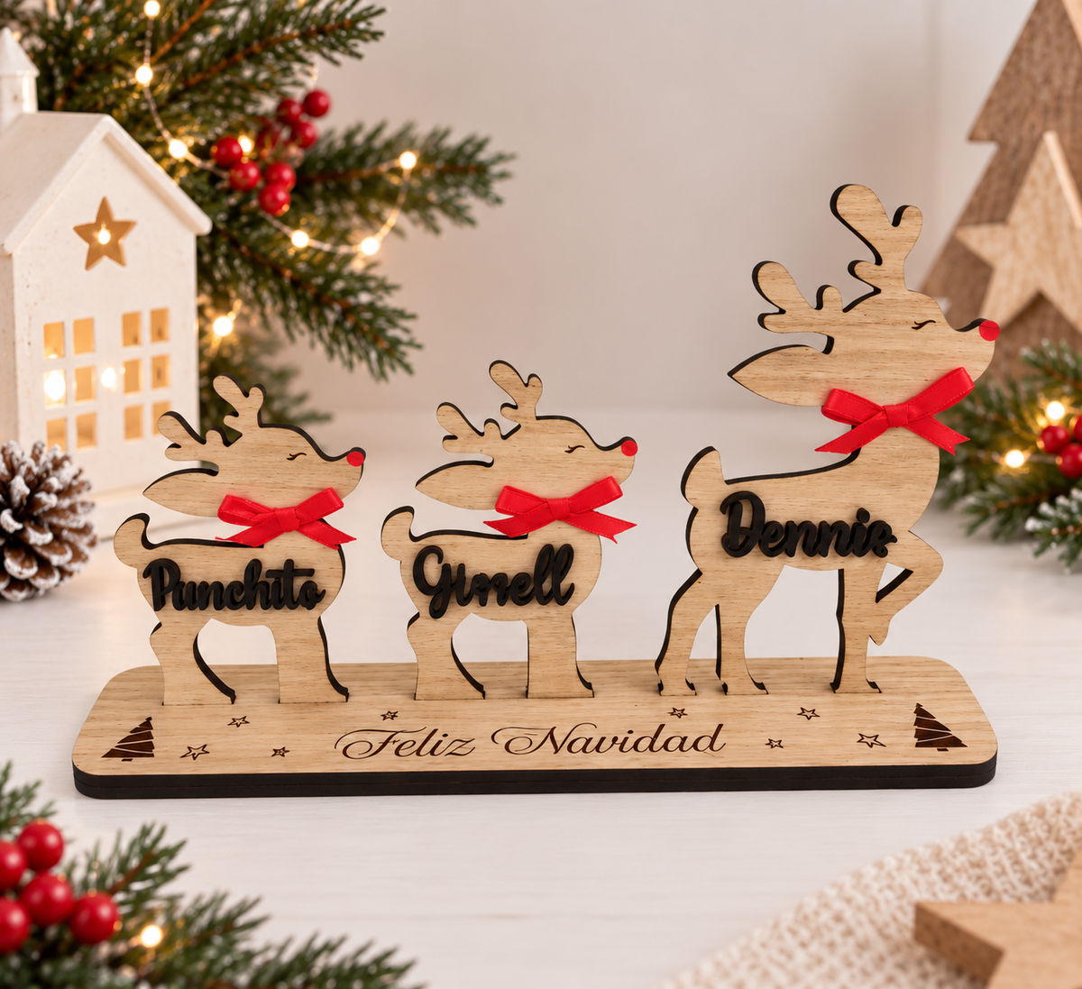 reno de Navidad personalizado, renos de Navidad personalizados, renos de madera personalizados, decoración navideña personalizada, decoración de Navidad en madera, adorno de Navidad personalizado, adorno navideño de madera, renos con nombres, reno personalizado con nombre, familia de renos personalizada, renos navideños con nombres, decoración navideña familiar, decoración Navidad familiar, regalo de Navidad personalizado, regalo navideño original, regalo personalizado para Navidad, decoración de Navidad pa