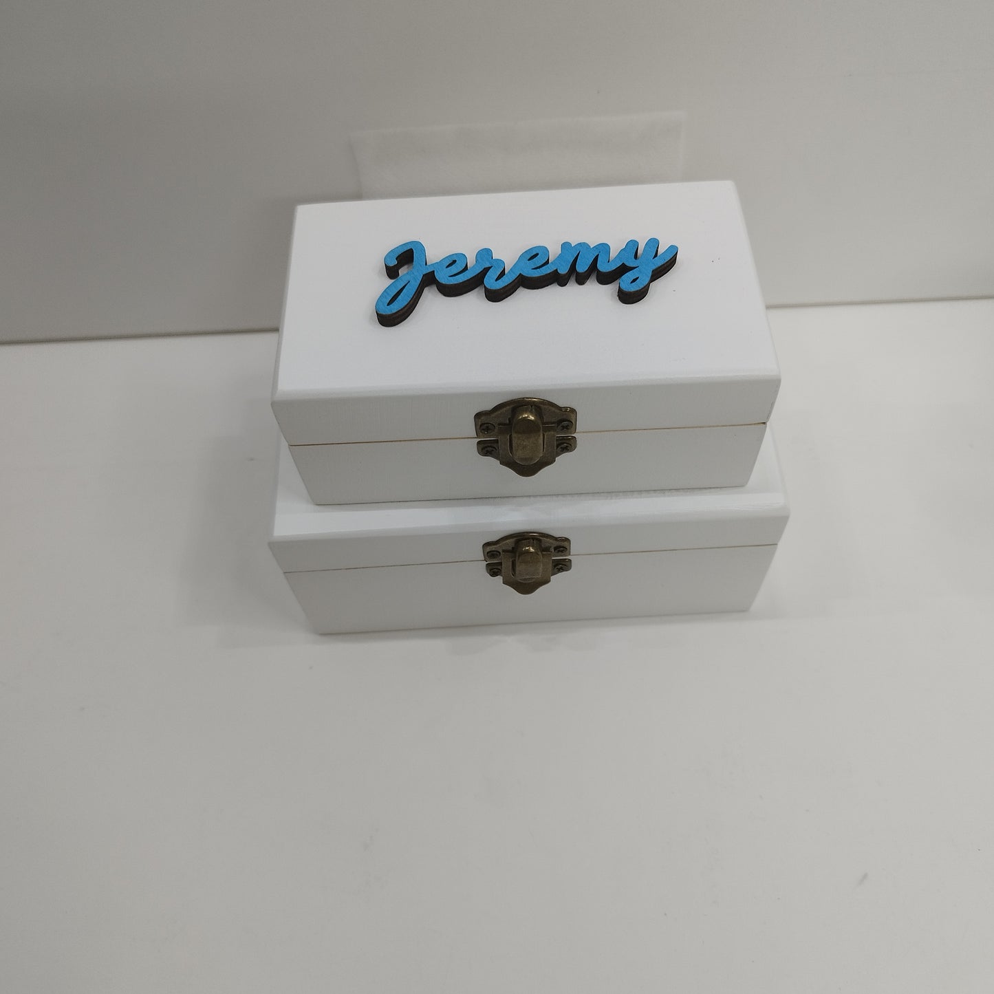 PACK DE 2 CAJAS DE MADERA CON NOMBRE