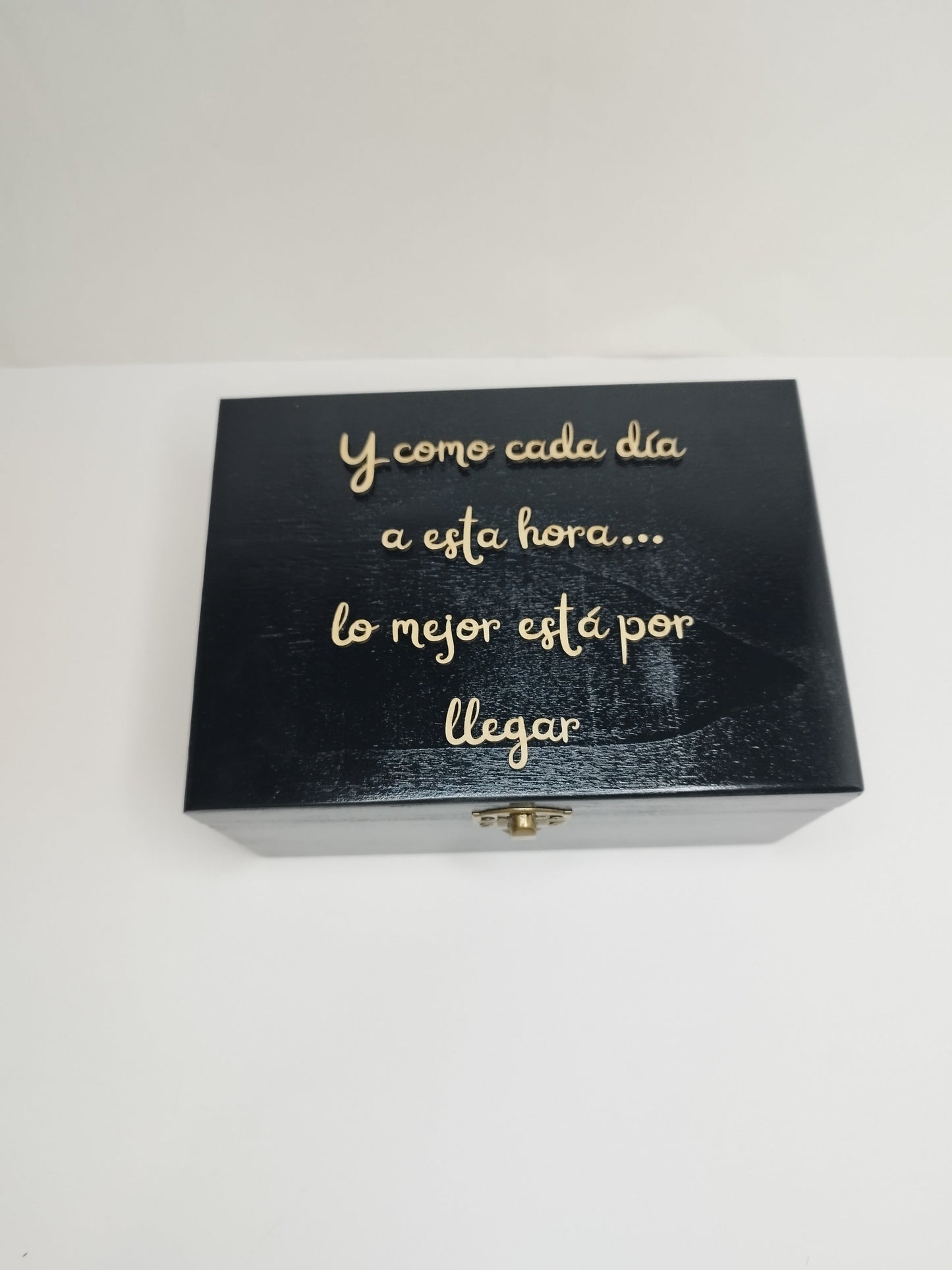 CAJA  DE RELOJ  PARA HOMBRE PERSONALIZADA