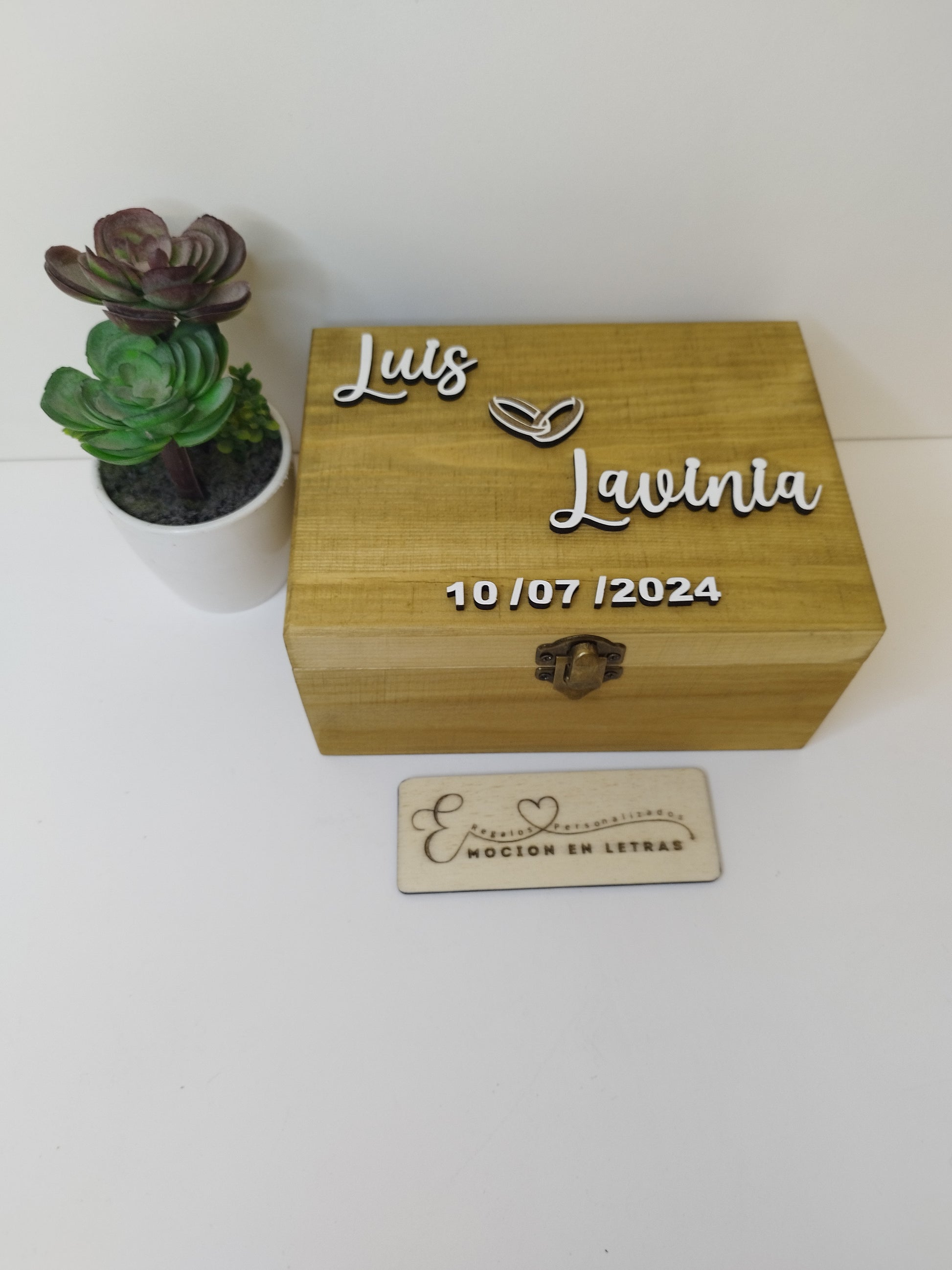 CAJA DE RELOJ PERSONALIZADA, CAJA DE COMPROMISO NOVIO , CAJA DE RELOJ PARA NOVIO, CAJA DE MADERA ,RELOJ NOVIO,CAJA RELOJ NOVIO PERSONALIZADA, CAJA REGALO RELOJ NOVIO ,CAJA PERSONALIZADA PARA RELOJ DE COMPROMISO, CAJA DE RELOJ , RELOJ , RELOJ NOVIO, BODA , REGALO NOVIO , DETALLE PARA NOVIO 
