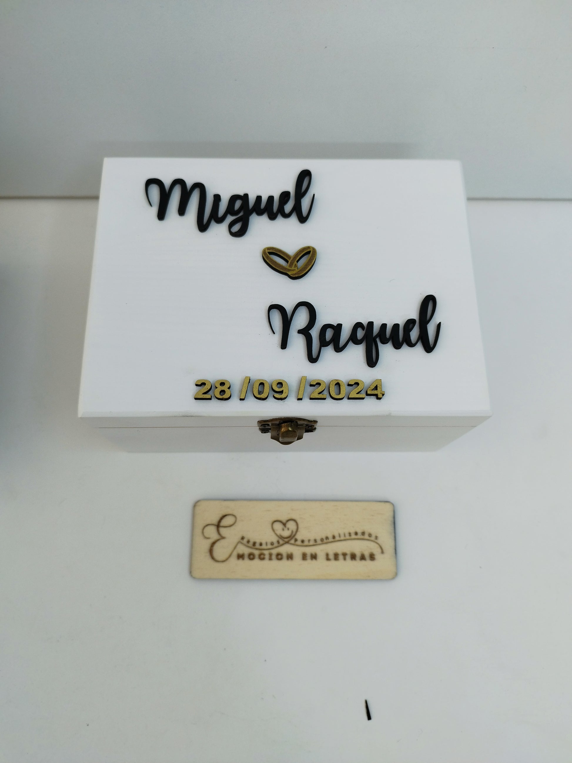 CAJA DE RELOJ PERSONALIZADA, CAJA DE COMPROMISO NOVIO , CAJA DE RELOJ PARA NOVIO, CAJA DE MADERA ,RELOJ NOVIO,CAJA RELOJ NOVIO PERSONALIZADA, CAJA REGALO RELOJ NOVIO ,CAJA PERSONALIZADA PARA RELOJ DE COMPROMISO, CAJA DE RELOJ , RELOJ , RELOJ NOVIO, BODA , REGALO NOVIO , DETALLE PARA NOVIO 
