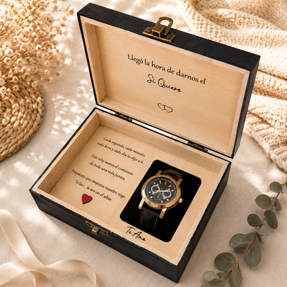 Caja de madera, caja personalizada, caja para futuro esposo, regalo para novio, regalo para futuro marido, regalo de boda, regalo para novio boda, regalo personalizado, caja regalo hombre, caja para reloj, caja para gemelos, caja para reloj y gemelos, regalo romántico, regalo de boda para hombre, detalle para novio, detalle de boda, regalo especial, regalo original, caja artesanal, caja de madera personalizada, regalo personalizado para hombre, Emoción en Letras
