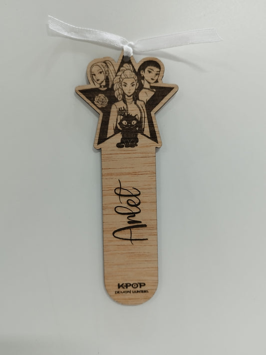 PUNTO DE LIBRO /MARCAPÁGINAS k-pop