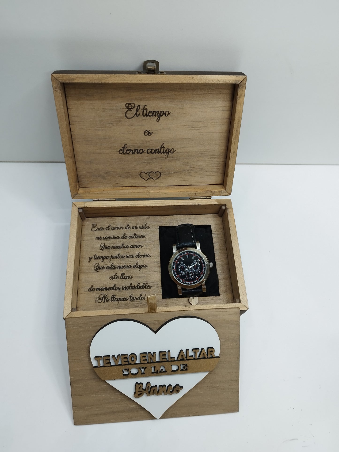 CAJA  VINTAGE PARA RELOJ PERSONALIZADA