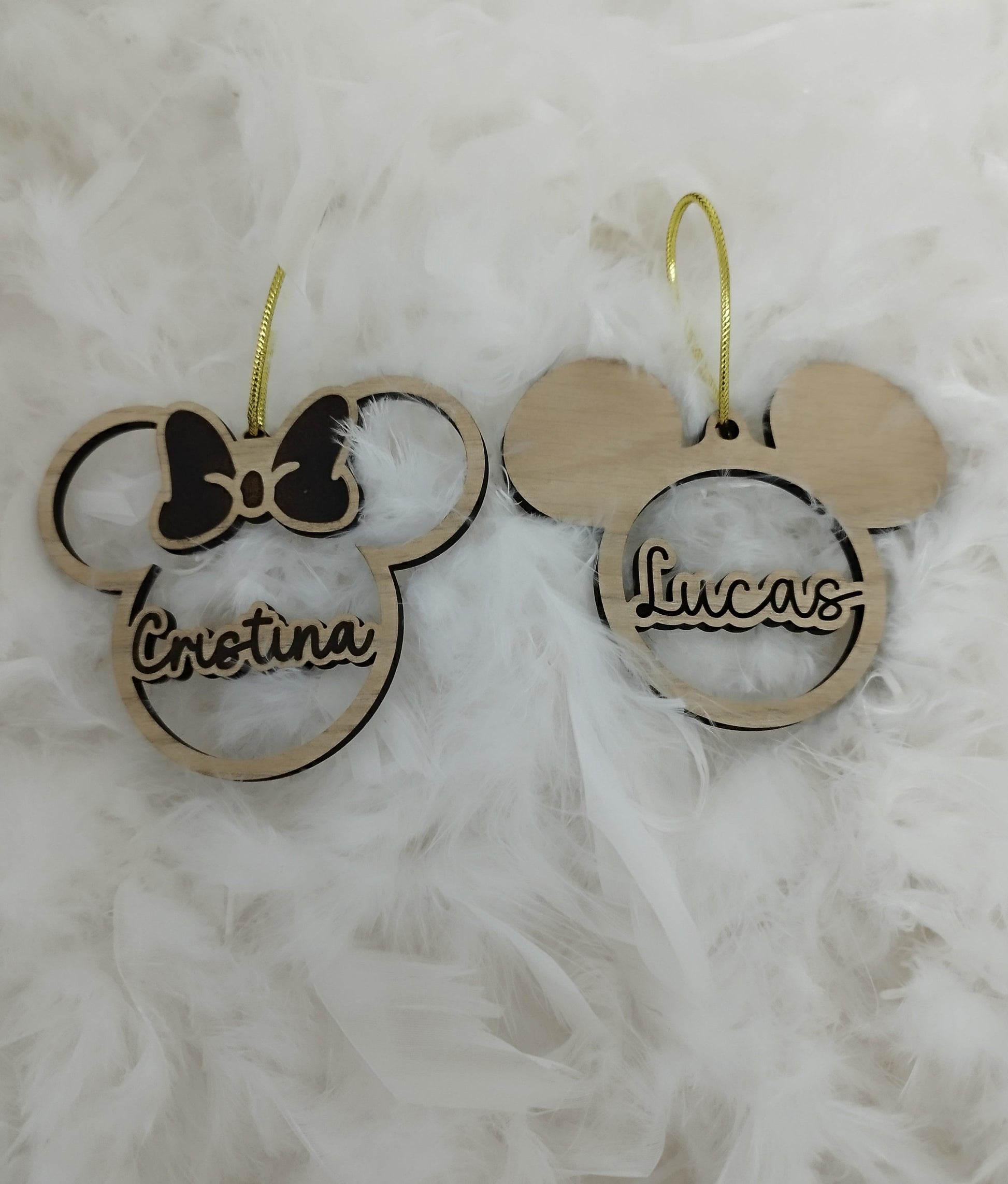 bola personalizada para árbol de Navidad

adorno navideño personalizado

bola de madera con nombre y foto

bola de madera con texto personalizado

bola de madera grabada con animales

bola decorativa personalizada

bola artesanal personalizada

bola navideña personalizada

bola de madera con diseño personalizado

adorno de madera con nombre

bola de madera única para regalo

bola de Navidad con foto

bola de madera con mensaje especial

bola de madera con grabado láser

bola para árbol de Navidad personaliz