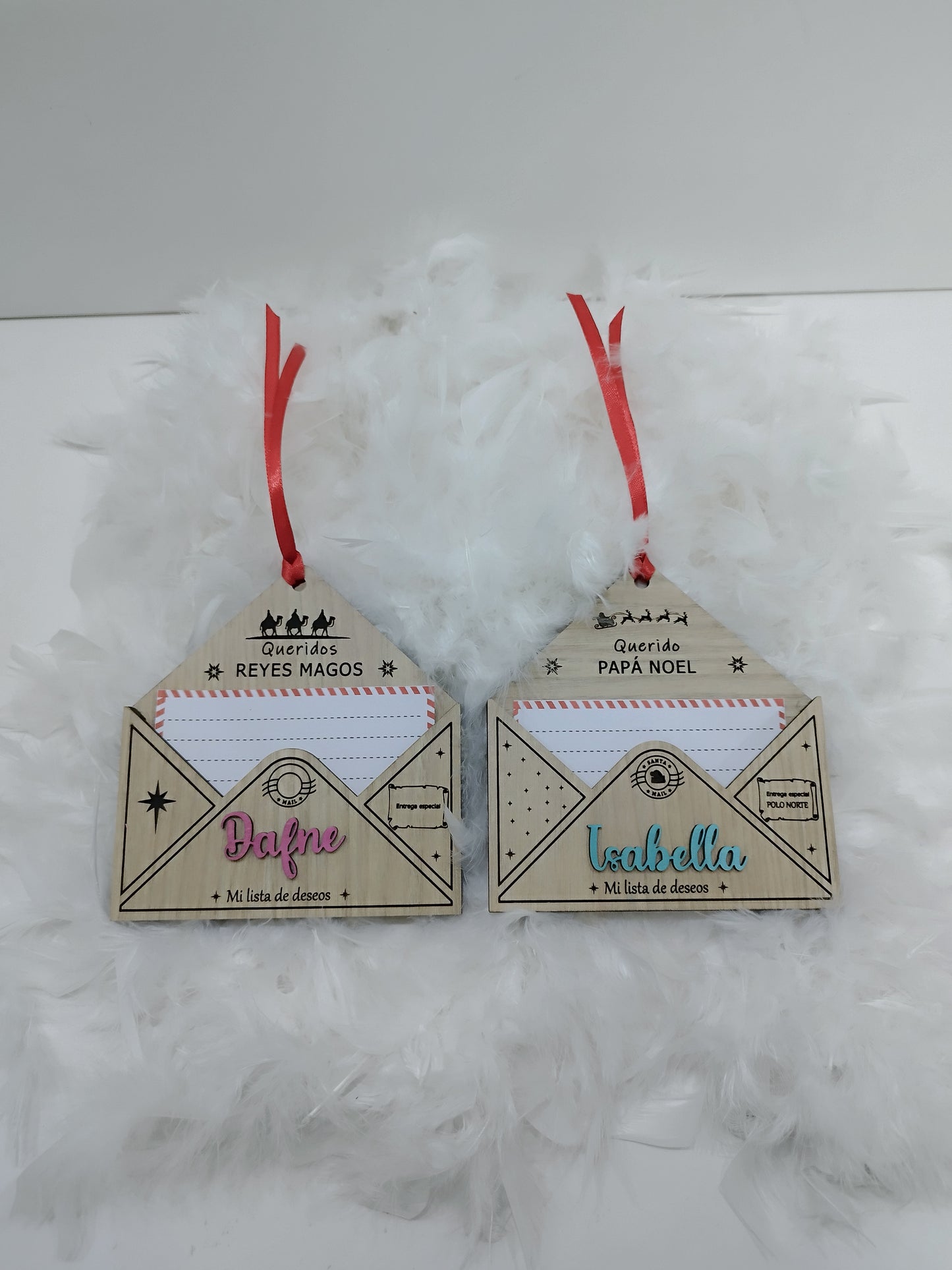 Carta Mágica de Papá Noel
Carta Navideña Personalizada
La Llave de la Navidad 
Carta de los Deseos
Carta Dorada a Papá Noel
Carta Estrella de Navidad
Mensaje para Papá Noel
Carta Encantada
Carta Premium de Papá Noel
Recuerdo Mágico de Navidad